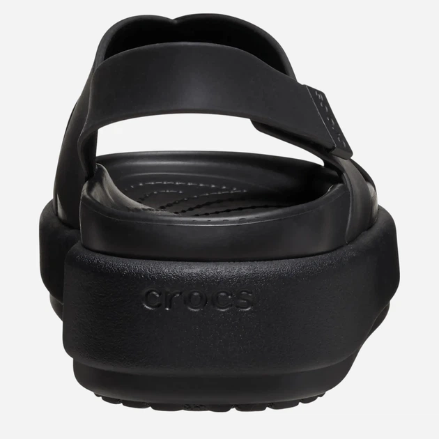 Sandały damskie na platformie Crocs Brooklyn Luxe Cross Strap 209407-060 36-37 (W6) Czarne - obraz 6