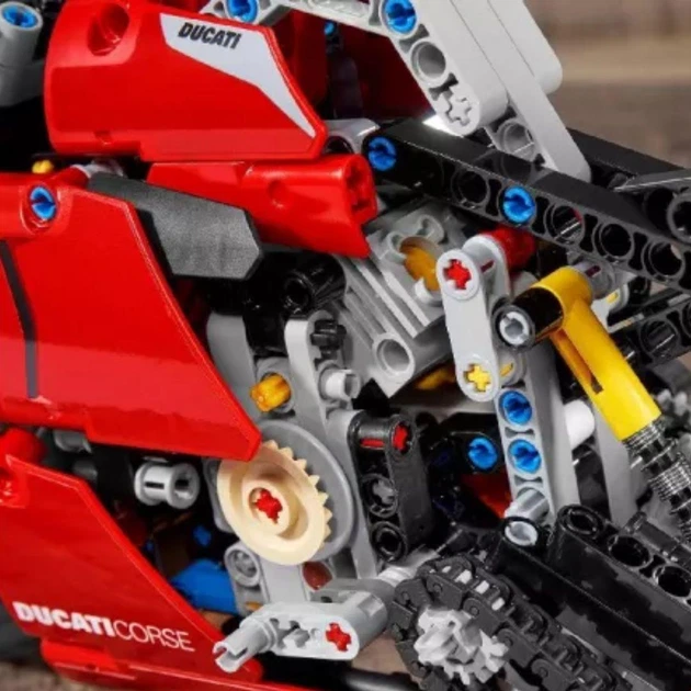 Ducati Panigale V4 R Дукати конструктор мотоцикл - изображение 6