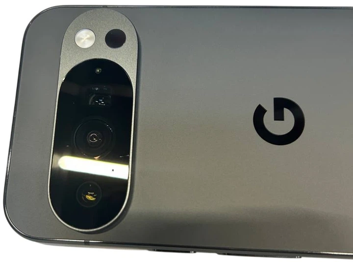 Smartfon Google Pixel 10 Pro 16/128GB Obsidian (GA09601-GB) (357440807911208) - Outlet - obraz 6