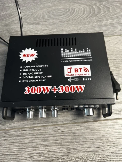 Усилитель звука UKC AMP-298 2 канала по 300 Вт с поддержкой Bluetooth и USB 10374 - Фото 2 Усилитель звука UKC AMP-298 2 канала по 300 Вт с поддержкой Bluetooth и USB 10374 - изображение 2