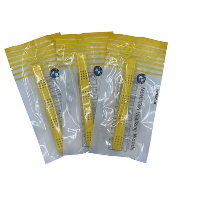 BMW Natural Air Starter-Kit Black ароматизатор салона сменные катритжи "Vitalizing Woods" 3шт - Фото 5 BMW Natural Air Starter-Kit Black ароматизатор салона сменные катритжи "Vitalizing Woods" 3шт - изображение 5