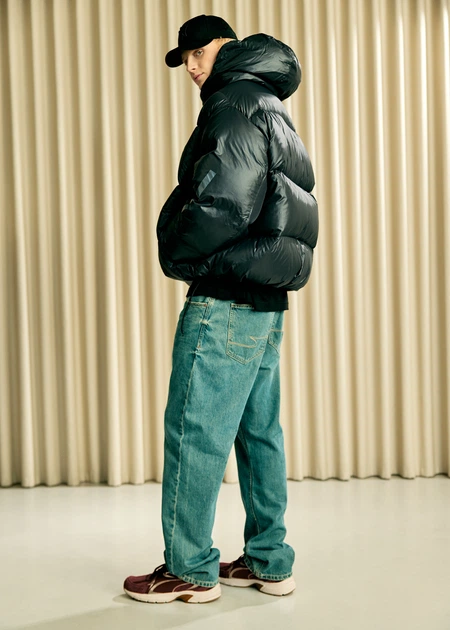 ウォーマー Пуховик зимний короткий мужской Adidas Z.N.E. Climawarm Down