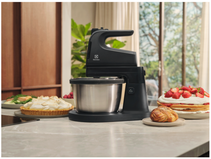 Стаціонарний міксер Electrolux ESM4B (7046000) - Фото 7 Стаціонарний міксер Electrolux ESM4B (7046000) - зображення 7