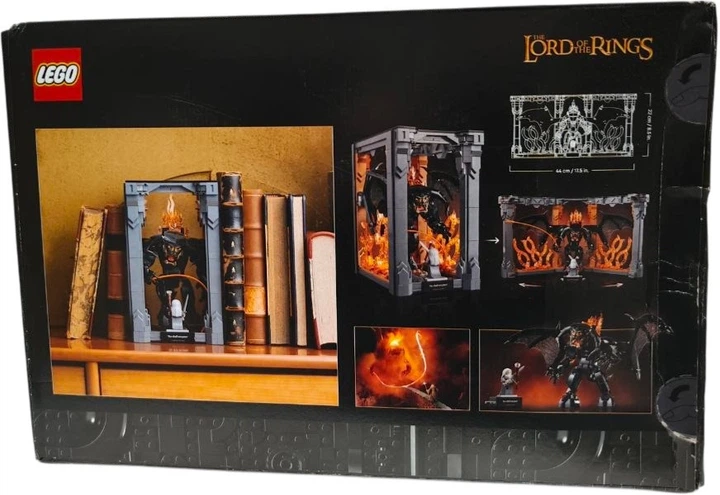 Zestaw klocków LEGO Icons Władca pierścieni: Book nook z Balrogiem 1201 element (10367) (955555915788796) - Outlet - obraz 7
