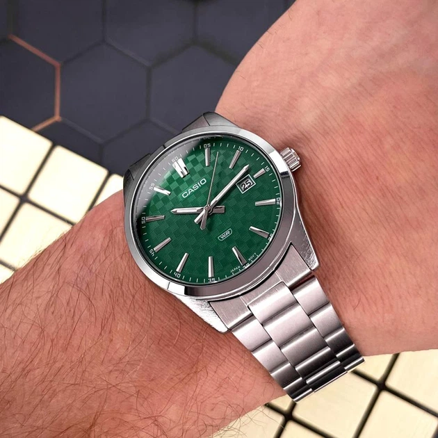 Чоловічий годинник Casio MTP-VD03D-3A1 зелений 50 м - зображення 5