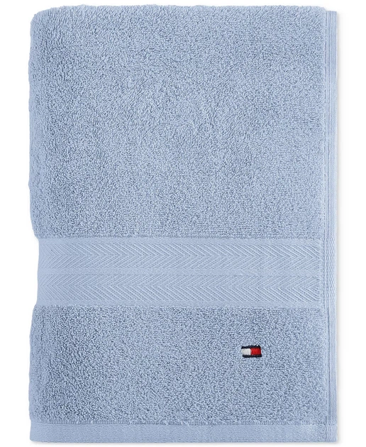 Банний рушник Tommy Hilfiger Modern American Solid Cotton Bath Towel, блакитний, 76*138см - Фото 1 Банний рушник Tommy Hilfiger Modern American Solid Cotton Bath Towel, блакитний, 76*138см - зображення 1