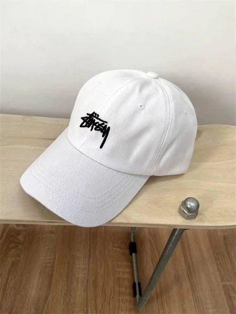 Кепка-бейсболка “Stussy” Белая - Фото 1 Кепка-бейсболка “Stussy” Белая - изображение 1