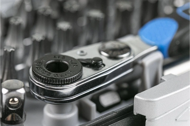 HOEGERT Набор бит с трещоткой 1/4", SL, PH, PZ, HEX, Torx, Torx c отверстием, 33 шт. - HT1R460 - изображение 4