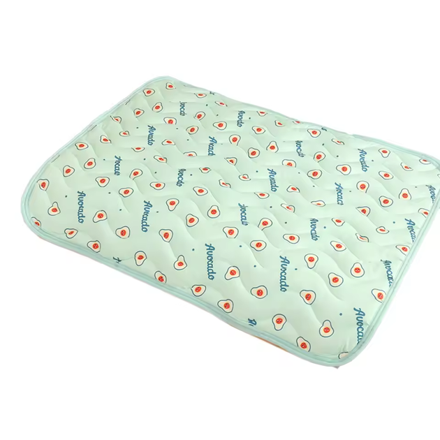 Літня охолоджуюча підстилка для котів Derby Ice Silk Material Summer Pet Cooling Mat Avocado, 50х60 см - зображення 6