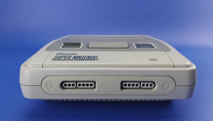 Набор Консоль Nintendo SNES SNSP-001A Europe Light Grey Б/У + Геймпад Проводной Japan Style - Фото 2 Набор Консоль Nintendo SNES SNSP-001A Europe Light Grey Б/У + Геймпад Проводной Japan Style - изображение 2