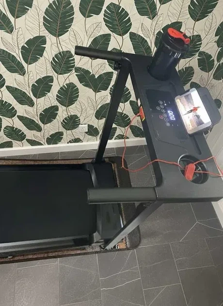 Беговая дорожка электрическая Fitonix 12BT 2.5 л.с., 12 км/ч, до 120 кг, 1100 Вт, Bluetooth, компактная, тихая, с пультом и LCD-дисплеем для дома - Фото 2 Беговая дорожка электрическая Fitonix 12BT 2.5 л.с., 12 км/ч, до 120 кг, 1100 Вт, Bluetooth, компактная, тихая, с пультом и LCD-дисплеем для дома - изображение 2