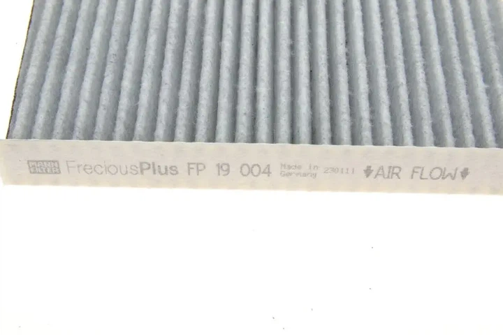 Фільтр салону BMW X3 (F25)/X4 (F26) 2.0/3.0D 10-18 (вугільний/антибактеріальний) (к-кт 2 шт.) MANN-FILTER FP 19 004 - зображення 2