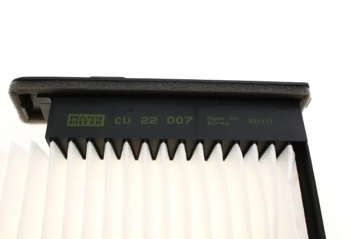 Фільтр салону Nissan Tiida 04-13/NV200 09- MANN-FILTER CU 22 007 - изображение 4