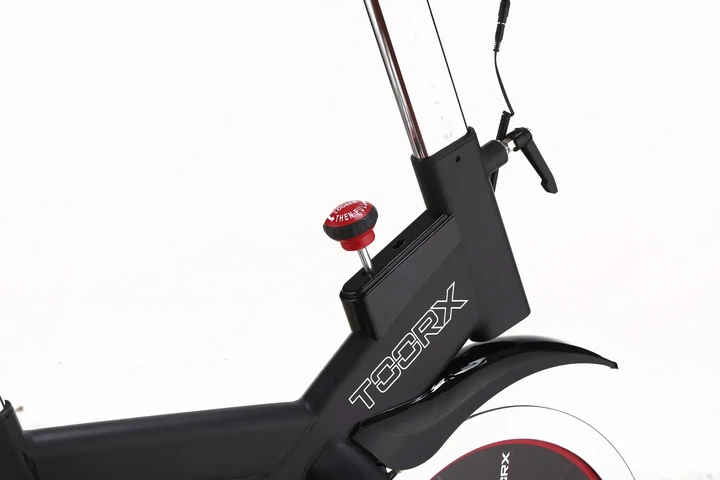 Велотренажер спінінговий механічний Toorx Indoor Cycle SRX 80EVO (SRX-80EVO) - Фото 4 Велотренажер спінінговий механічний Toorx Indoor Cycle SRX 80EVO (SRX-80EVO) - изображение 4