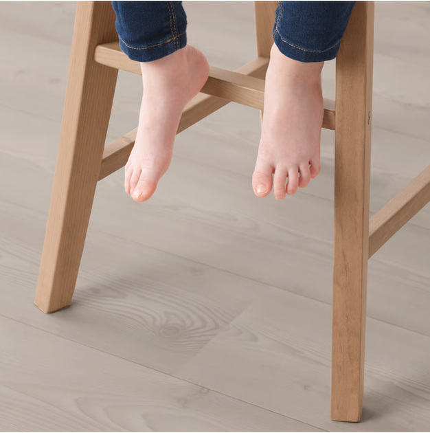 Дитячий стілець Ikea INGOLF 603.538.38 - Фото 3 Дитячий стілець Ikea INGOLF 603.538.38 - зображення 3