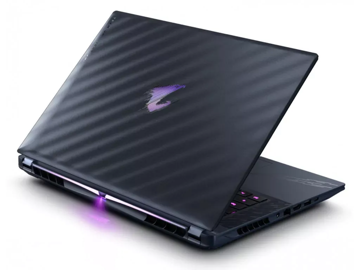 Ноутбук GIGABYTE AORUS MASTER 16 BYH 16" OLED 2560x1600 240 Гц / Intel Core Ultra 9 275HX / NVIDIA GeForce RTX 5080 / RAM 32 ГБ / DDR5 / 2 ТБ / Windows 11 Home / 2.5 кг (BYHC5USE65SH) - изображение 2