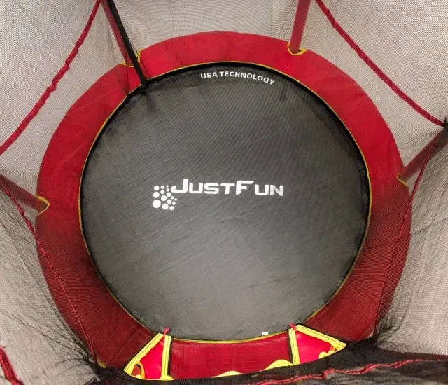 Батут Just Fun 140 см – красный, внутренняя сетка (без лестницы) – идеально подходит для 1 ребенка - изображение 6