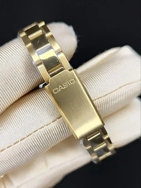Женские наручные часы Casio LTP-V009G-7E, кварцевые, стальной браслет, водозащита 30 м - изображение 9