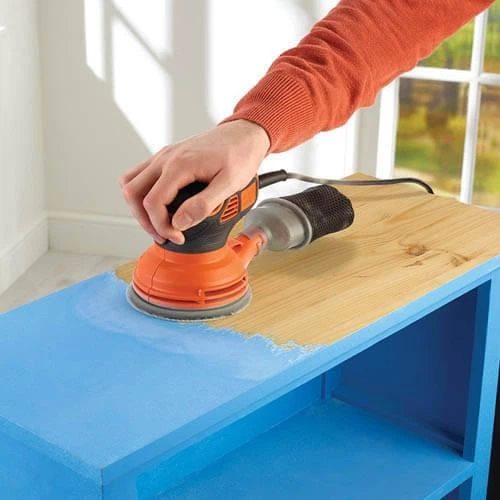 Шліфмашина ексцентрикова BLACK+DECKER, 240 Вт, 125 мм, 14000 об/хв, амплітуда 3 мм, вага 1.31 кг (KA199) - зображення 2