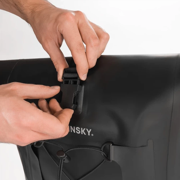 Кошик для велосипеда на багажник Wozinsky Waterproof Bicycle Pannier 25L Black (WBB24BK) - Фото 11 Кошик для велосипеда на багажник Wozinsky Waterproof Bicycle Pannier 25L Black (WBB24BK) - зображення 11