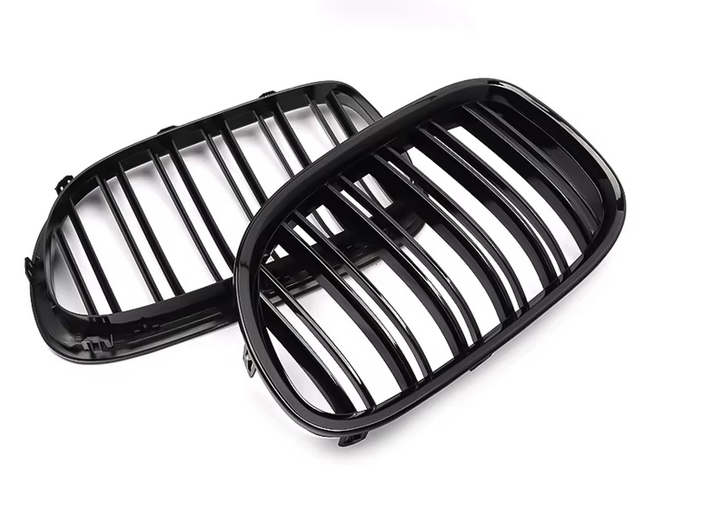 Глянцева решітка радіатора M Style для BMW 7 Series F01 F02 F03 F04 (2008–2015) - Фото 2 Глянцева решітка радіатора M Style для BMW 7 Series F01 F02 F03 F04 (2008–2015) - зображення 2