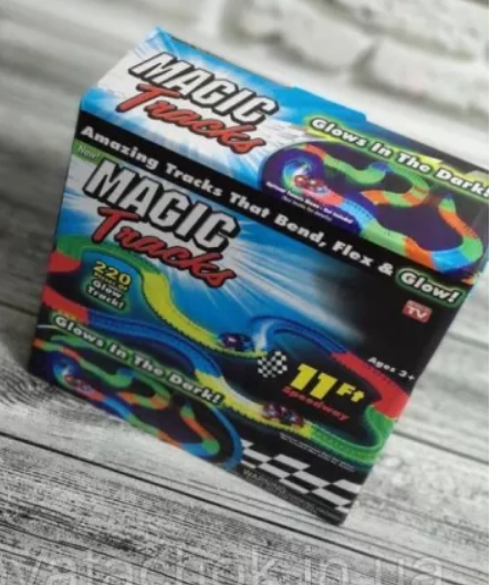 Детский светящийся конструктор гоночная дорога Magic Tracks на 220 деталей - изображение 2