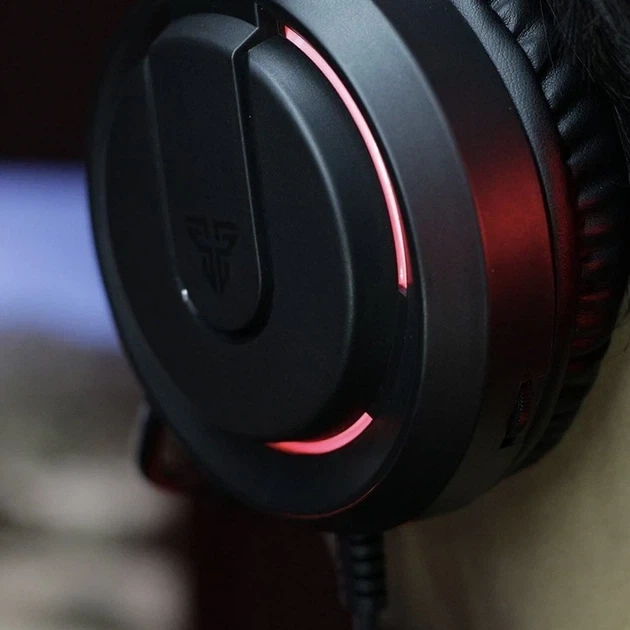 Ігрові навушники Fantech HQ53 Flash 50мм динаміки USB AUX чорні легені з мікрофоном та LED підсвічуванням - Фото 5 Ігрові навушники Fantech HQ53 Flash 50мм динаміки USB AUX чорні легені з мікрофоном та LED підсвічуванням - зображення 5