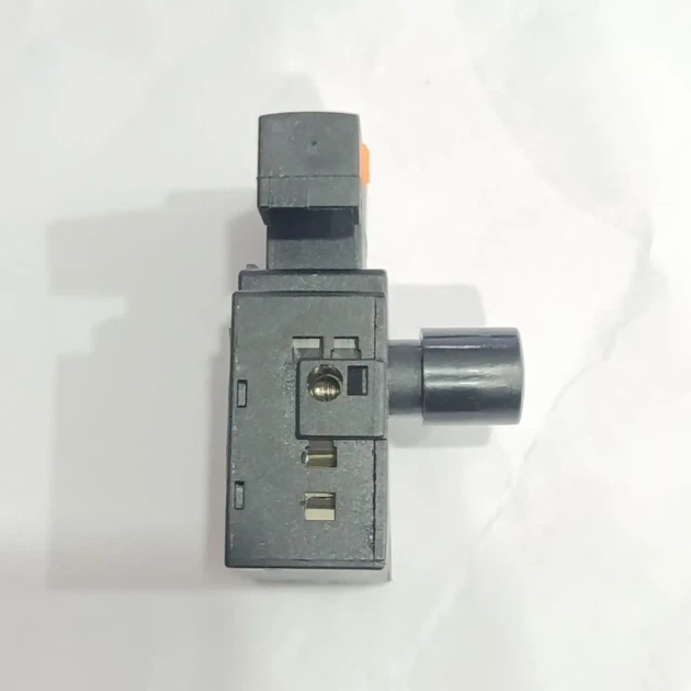 Кнопка для лобзика Фиолент 600W/ 8A (клав.36Х11) - Фото 3 Кнопка для лобзика Фиолент 600W/ 8A (клав.36Х11) - изображение 3