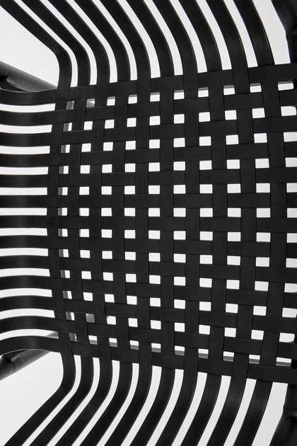 Krzesło do kuchni Halmar K492 plecione z podłokietnikami Czarne (5905248125889) - obraz 4