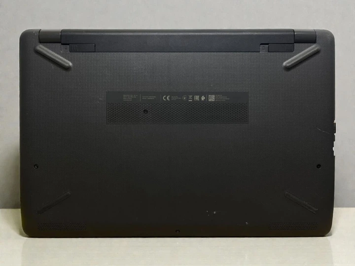 Ноутбук HP 250 G6 / 15.6" (1920x1080) TN / Intel Core i3-6006U (2 (4) ядра по 2.0 GHz) / 4 GB DDR4 / 120 GB SSD / Intel HD Graphics 520 / WebCam б/у - изображение 4