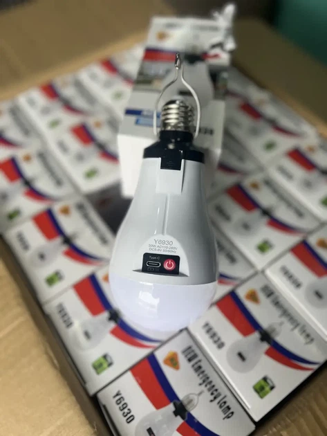 Аккумуляторная лампочка Y6930 30W E27 с кнопкой 3 АКБ 18650 и зарядкой Type-C 2068 - изображение 10