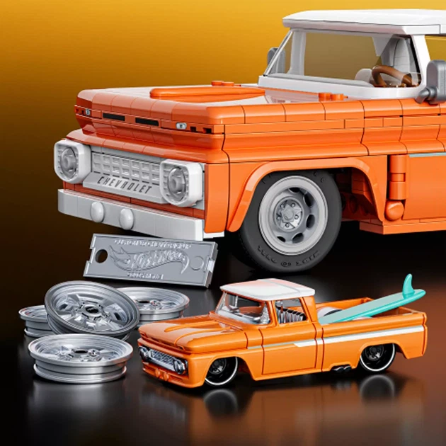 Машинка-конструктор Hot Wheels Brick Shop Elite Custom '62 Chevy
