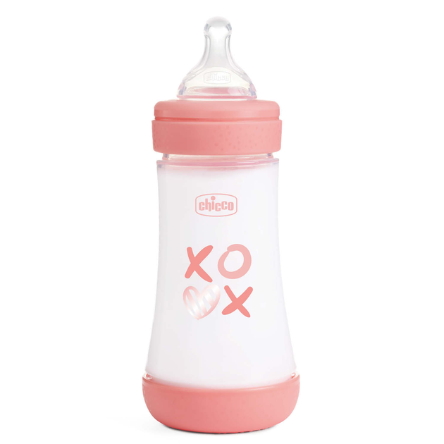 Пляшечка пластик Chicco PERFECT 5 Love, 240 мл, соска силікон, 2 м+, колір рожевий (20223.11.40) - Фото 1 Пляшечка пластик Chicco PERFECT 5 Love, 240 мл, соска силікон, 2 м+, колір рожевий (20223.11.40) - зображення 1