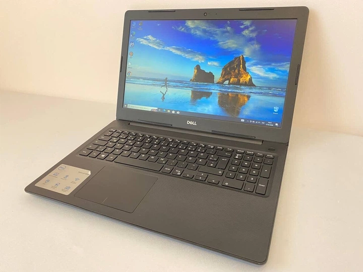 Ноутбук Б-клас Dell Vostro 3591 / 15.6" (1920x1080) IPS / Intel Core i3-1005G1 (2 (4) ядра по 1.2 - 3.4 GHz) / 8 GB DDR4 / 256 GB SSD / Intel UHD Graphics / WebCam / DVD-RW б/в - зображення 3