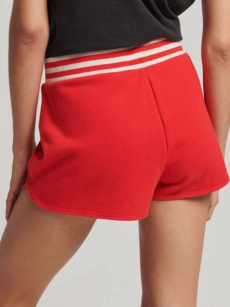 Superdry жіночі спортивні шорти Vintage Colegiate червоні M W7110316A 93J (38) - Фото 3 Superdry жіночі спортивні шорти Vintage Colegiate червоні M W7110316A 93J (38) - зображення 3