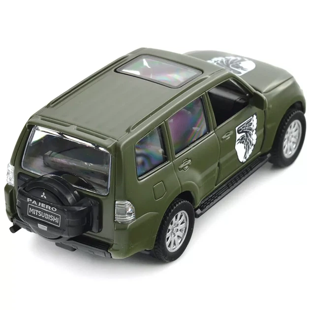 Автомодель TechnoDrive Шевроны Героев Mitsubishi Pajero 4WD Turbo 93 ОМБр (250283M) - изображение 14