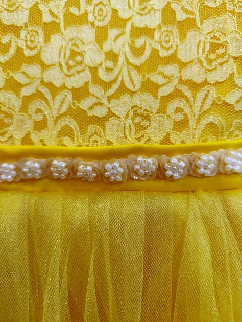 Святкова сукня-маєчка для дівчинки з гіпюровим ліфом і пишною спідницею 153 см жовта - Фото 5 Святкова сукня-маєчка для дівчинки з гіпюровим ліфом і пишною спідницею 153 см жовта - зображення 5