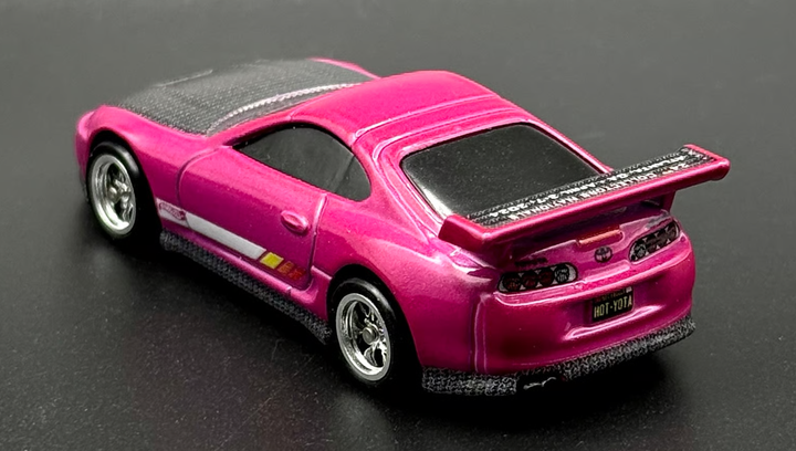 Машинка Premium Hot Wheels Toyota Supra 24th Nationals Collectors Nationals Red Line Club RLC 1:64 HWF27 Pink - Фото 3 Машинка Premium Hot Wheels Toyota Supra 24th Nationals Collectors Nationals Red Line Club RLC 1:64 HWF27 Pink - зображення 3