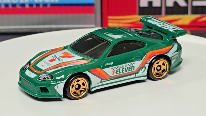 Тематична Машинка Hot Wheels Toyota Supra 1:64 JGF54 Green - зображення 3