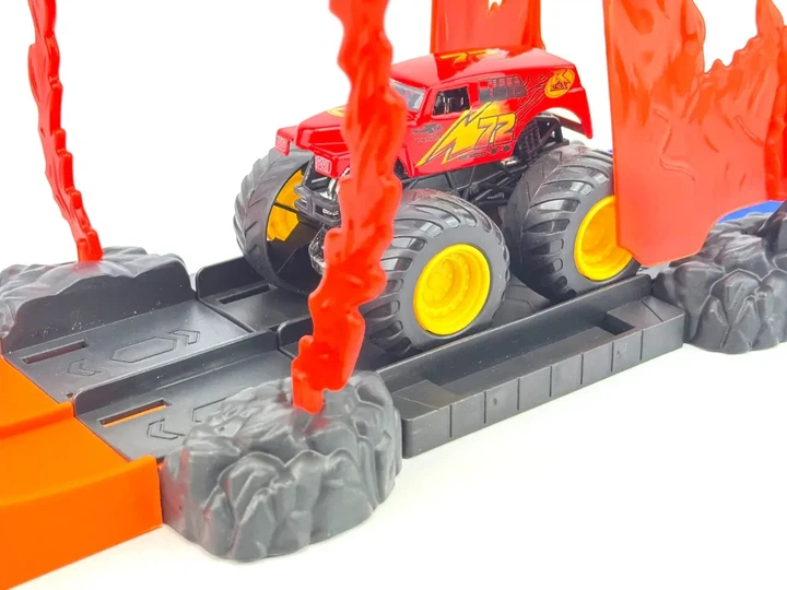 Ігровий набір автотрек 67 см «Вогняний Монстр Трак» Hot Wheels — трек з машинкою 66-11-2 - Фото 6 Ігровий набір автотрек 67 см «Вогняний Монстр Трак» Hot Wheels — трек з машинкою 66-11-2 - зображення 6