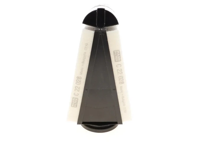 Фільтр повітряний MB C-class (W205) 2.2CDI OM651 14-18/GLC (X253) 2.2CDI OM651 15-19 MANN-FILTER C 22 028 - изображение 6