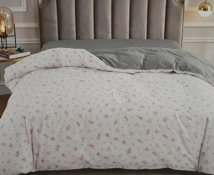 Літня ковдра Laura Grand Summer LG-24-02 євро 200×230 см — легка дихаюча ковдра - Фото 1 Літня ковдра Laura Grand Summer LG-24-02 євро 200×230 см — легка дихаюча ковдра - зображення 1