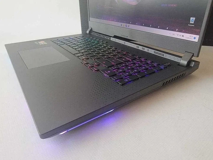 Ноутбук Asus ROG STRIX G17 R9 7945HX/RTX 4070/RAM 32GB/SSD 2TB/QHD 240Hz Б\В - Б/У - Фото 3 Ноутбук Asus ROG STRIX G17 R9 7945HX/RTX 4070/RAM 32GB/SSD 2TB/QHD 240Hz Б\В - Б/У - изображение 3
