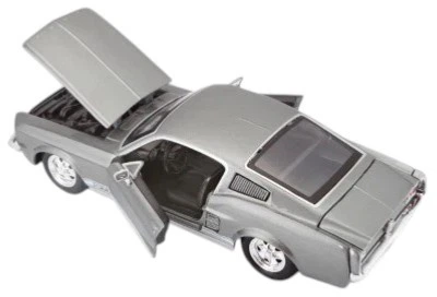Металева модель автомобіля Maisto Ford Mustang GT 1967 1:24 Сірий MST31260GY (090159312604) - зображення 6