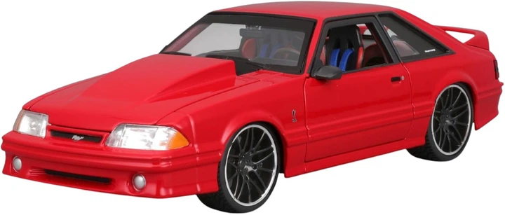 Металева модель автомобіля Maisto Ford Mustang SVT Cobra 1993 1:24 Червоний MST32549 (090159325499) - зображення 8