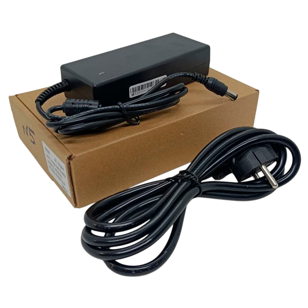 Блок питания для ноутбука Toshiba 15V 6A (6.36*3.0) с индикатором Black - Фото 9 Блок питания для ноутбука Toshiba 15V 6A (6.36*3.0) с индикатором Black - изображение 9