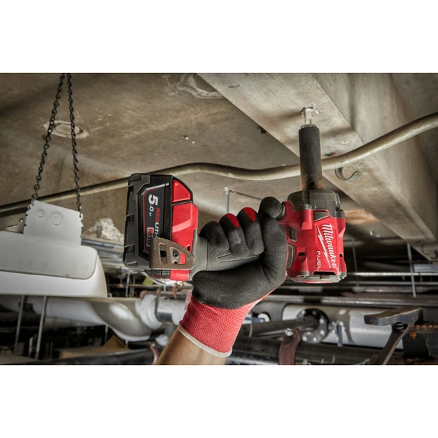 Гайковерт акумуляторний безщітковий 1/2'' MILWAUKEE, M18 FIW2F12-0, 339Нм, з кільцем (каркас, кліпса для ременя) - зображення 4