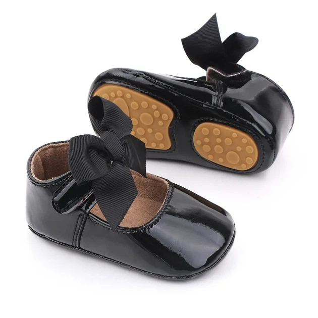 Лаковые туфельки-пинетки для девочки 12.5см черные 10-12 месяцев - Фото 1 Лаковые туфельки-пинетки для девочки 12.5см черные 10-12 месяцев - изображение 1