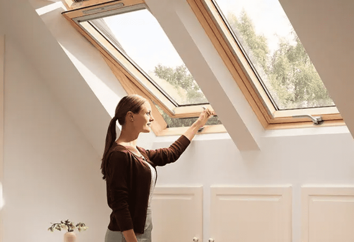 Вікно мансардне VELUX GZL PK06 1051B 94x118см дерево - Фото 3 Вікно мансардне VELUX GZL PK06 1051B 94x118см дерево - зображення 3