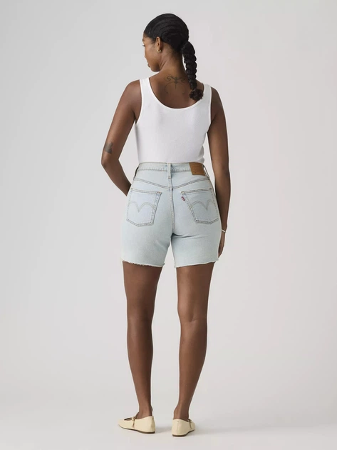 Шорти джинсові короткі жіночі Levi`s 501® Mid Thigh Short A9296-0008 26 Блакитні (5401187782188) - зображення 4